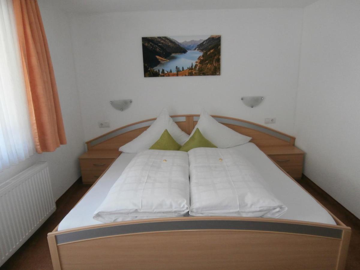 Haus Plankensteiner Hotel Каунертал Екстериор снимка